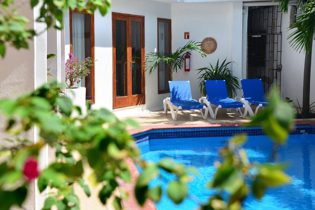 Hotel Club Yebo Плая-дель-Кармен Экстерьер фото