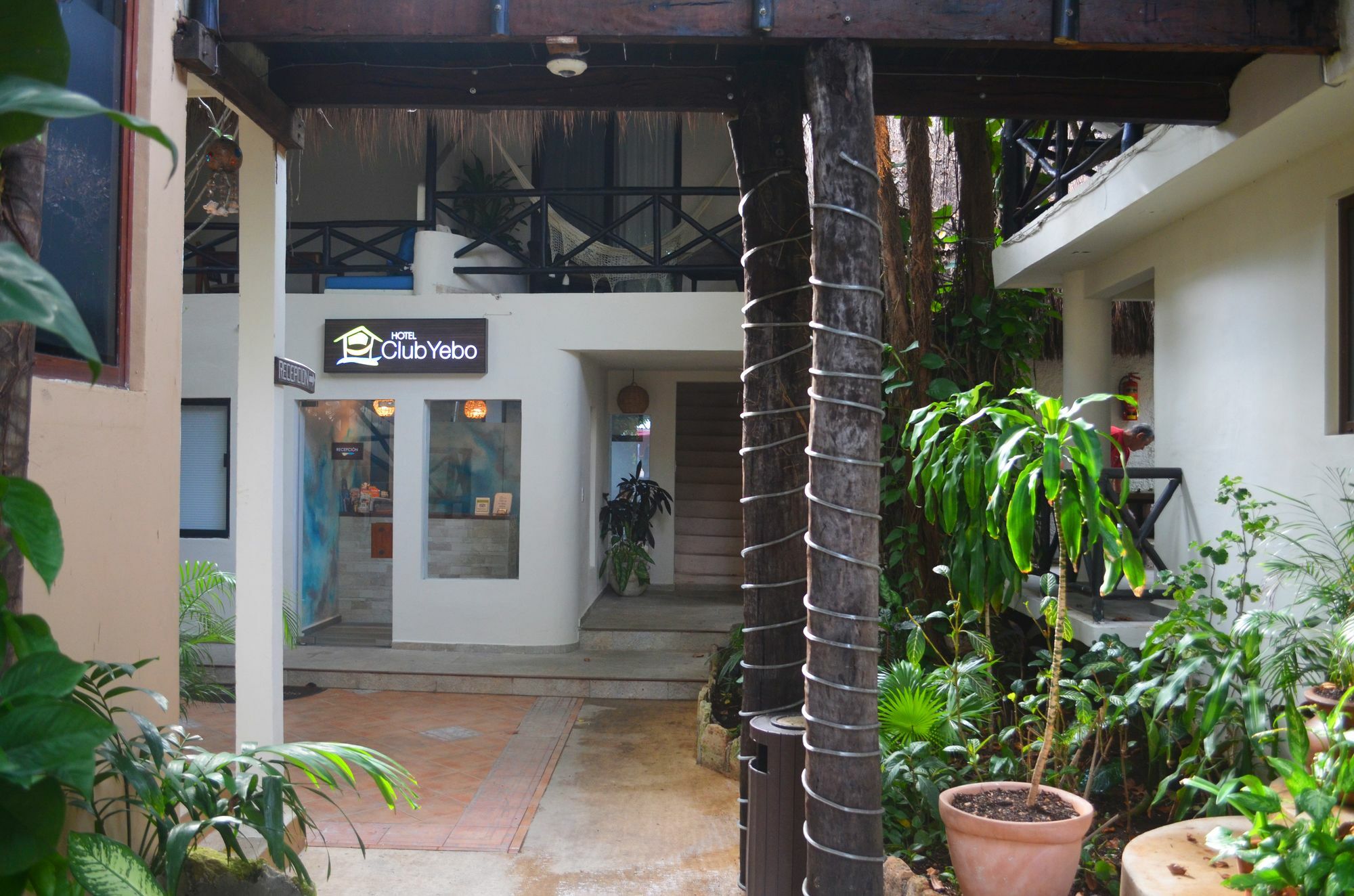 Hotel Club Yebo Плая-дель-Кармен Экстерьер фото